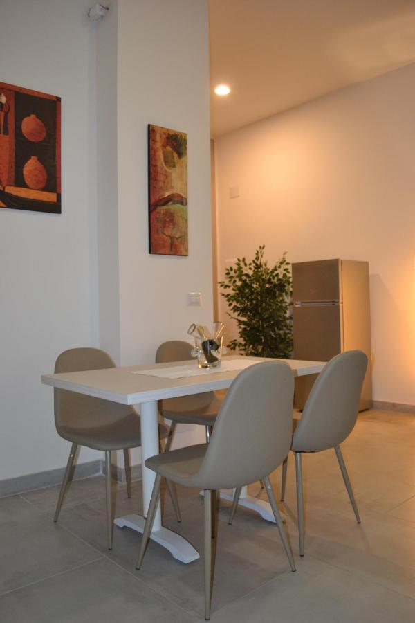 Questo Rinascimento Casa Brigitte Napoli Ngoại thất bức ảnh