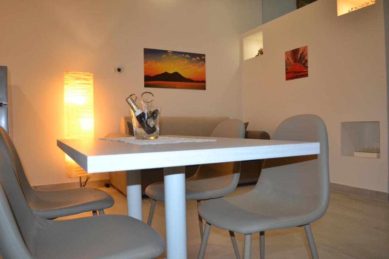 Questo Rinascimento Casa Brigitte Napoli Ngoại thất bức ảnh
