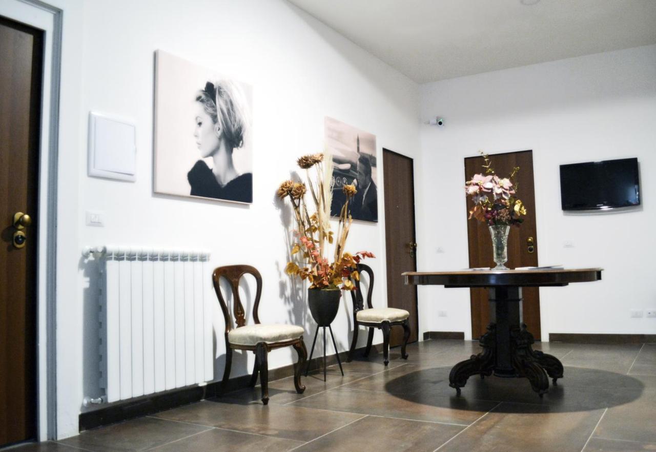 Questo Rinascimento Casa Brigitte Napoli Ngoại thất bức ảnh