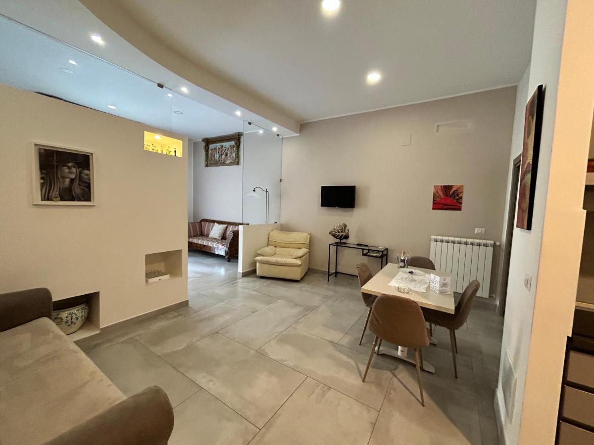 Questo Rinascimento Casa Brigitte Napoli Ngoại thất bức ảnh